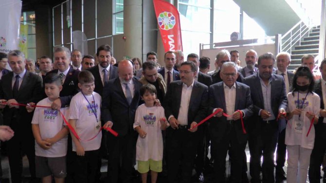 Kocafest’e Katılan Öğrenciler, Türk Havacılığına Katkı Sağlayacak Projeler Sergiledi