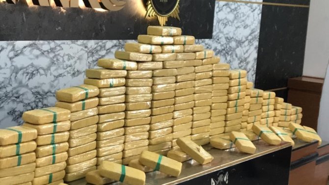 Aracın Lastiği Sökülerek Zulalanan 121 Kilogram Uyuşturucu Böyle Ele Geçirildi