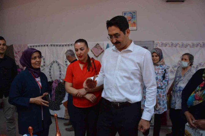 Hayata Mutlu Bireyler Hazırlıyorlar