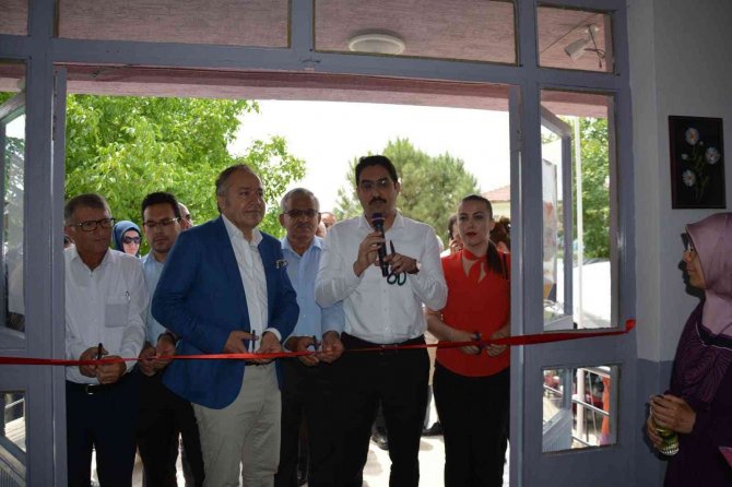 Hayata Mutlu Bireyler Hazırlıyorlar