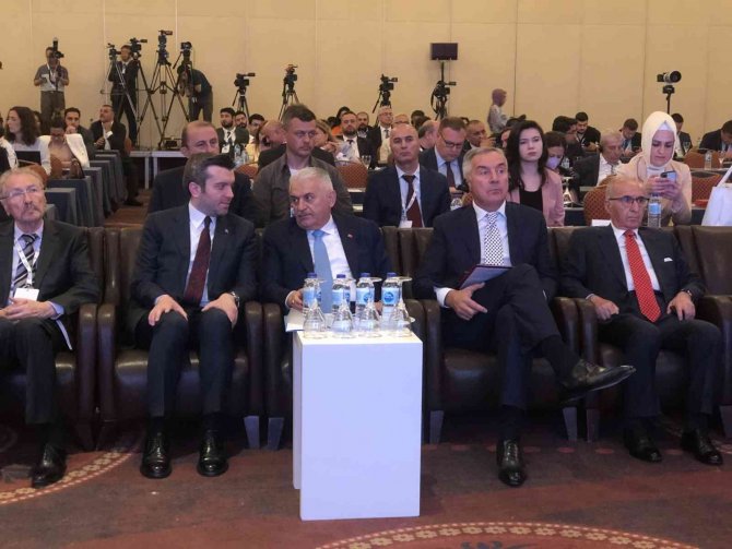 Binali Yıldırım: “Dünya Küresel Gıda Krizinin Arifesindedir”