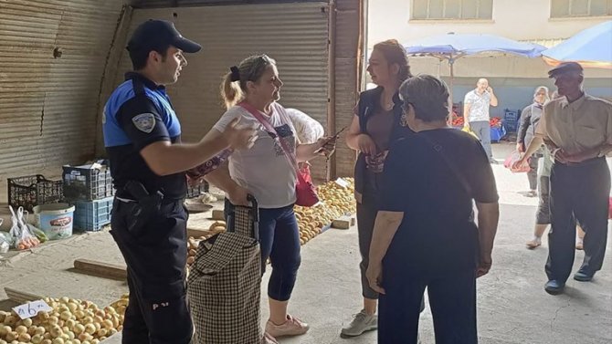 Polis Kadınları Semt Pazarında Kades Hakkında Bilgilendirdi