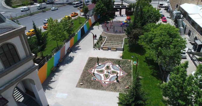 Pursaklar’da Şehit Salim Akgül Parkı Yenilenen Yüzü İle Yaza Hazır