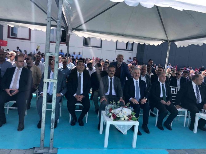 Bakan Özer, Kağızman’da Fen Lisesi Açılışı Yaptı