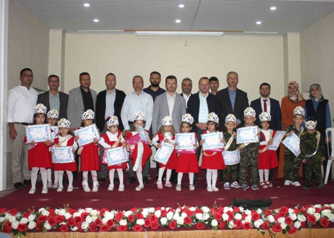 Simav’da 4-6 Yaş Kur’an Kursu Kapanış Etkinliği