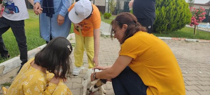 Başkan Ercan İşitme Engelli Çocuklarla Keyifli Bir Gün Geçirdi