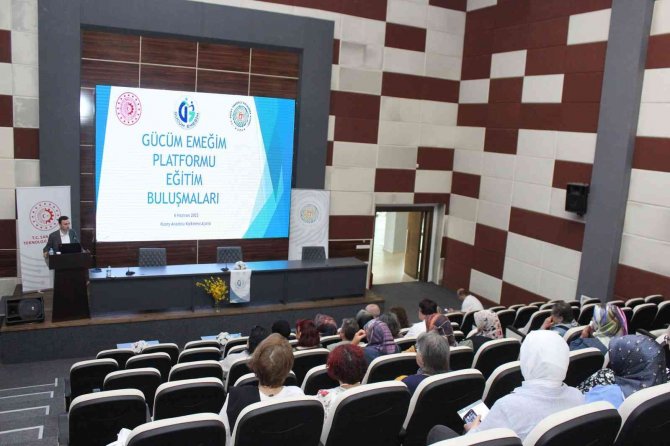 Kadın Kooperatifleri, Kooperatif Yönetimi Ve Organizasyonu Konusunda Bilinçleniyor