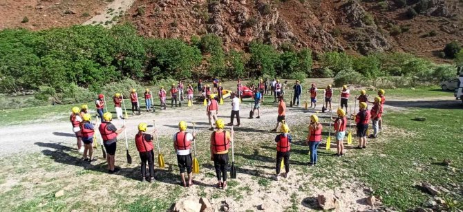 Çatak’ta Rafting Sezonu Başladı