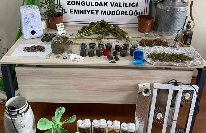 Kdz. Ereğli’de Düzenlenen Uyuşturucu Operasyonunda 3 Kişi Yakalandı