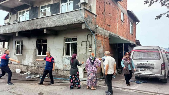 Yaşlı Kadın Alevlerin Arasında Kaldı