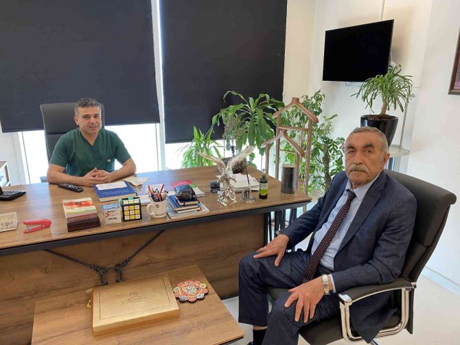 Şah Damarı Yüzde 99 Tıkalı Hasta Stentle Kurtuldu, Prof. Dr. Can: “Belki Ertesi Gün Belki Bir Yıl İçinde Felç Olacaktı”