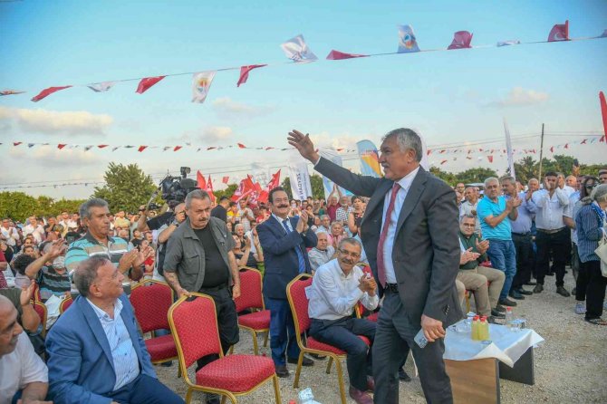 Karalar: "Adana’nın Dört Bir Yanında Halkımıza Hizmeti Artırıyoruz"