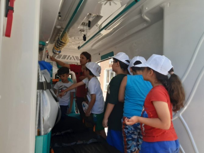 Öğrencilere 112 Acil Çağrı Merkezi Anlatıldı