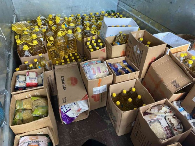 Bartın’da Fetö’ye Ait Depoda 20 Ton Gıda Ve Temizlik Malzemesi Ele Geçirildi