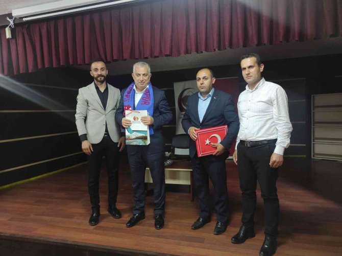 Batman’da Düzenlenen Şehitler Sempozyumunda Terörle Mücadelenin Kahramanları Anlatıldı