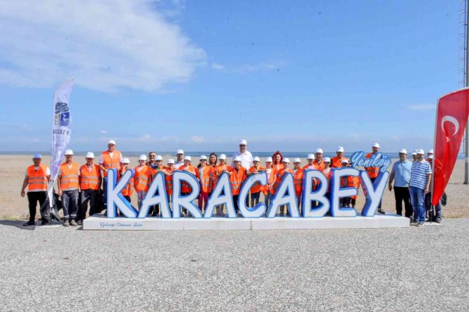 Karacabey’de Öğrencilerden Örnek Hareket