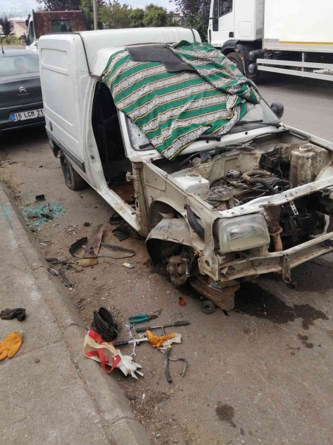Bursa’da Oto Farelerine Suç Üstü
