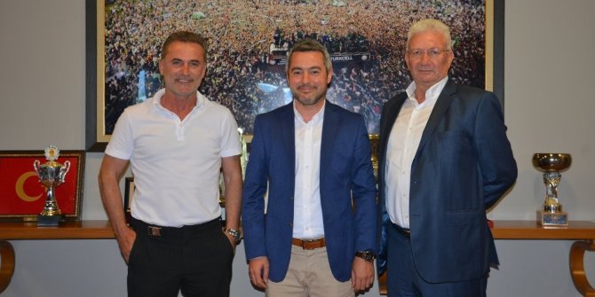 Bursaspor’un Yeni Teknik Adamı Tahsin Tam, Sportif Direktörü İ̇smail Ertekin Oldu