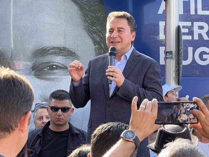 Deva Partisi Genel Başkanı Babacan Manisalılarla Buluştu