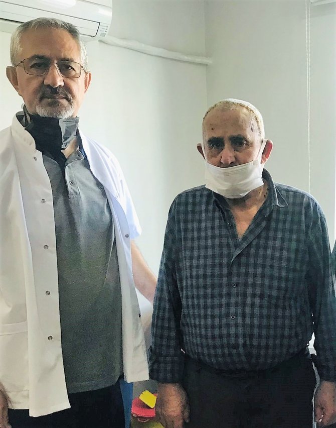 Tekerlekli Sandalyeyle Geldiği Egekent Hastanesi’nden Yürüyerek Ayrıldı