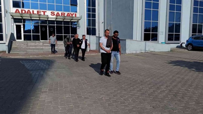 Yasa Dışı Yollarla Yunanistan’a Kaçmaya Çalışan 4 Fetö Şüphelisi Tutuklandı