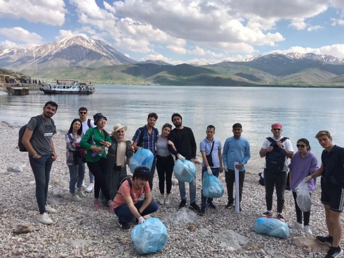 Avrupalı Gençler Van’a Hayran Kaldı