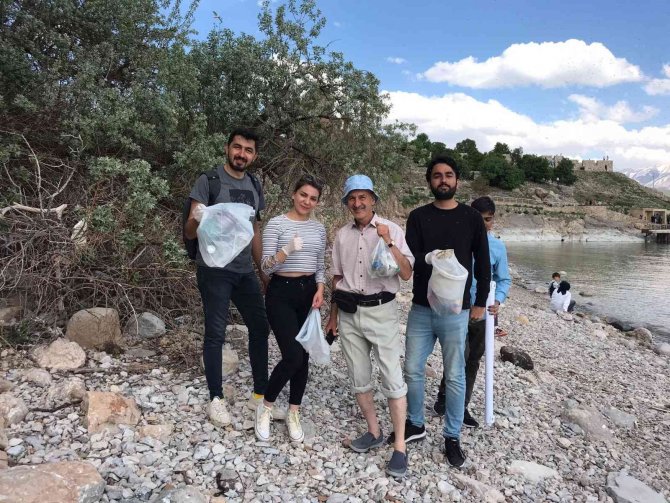 Avrupalı Gençler Van’a Hayran Kaldı