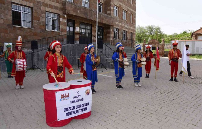 Doğu Anadolu Bölgesi’nin İlk Ve Tek Minik Mehteran Takımı Etkinliklere Renk Katıyor