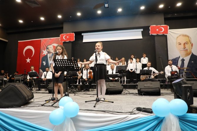 İ̇lkadım Tsm Çocuk Korosu’ndan Konser