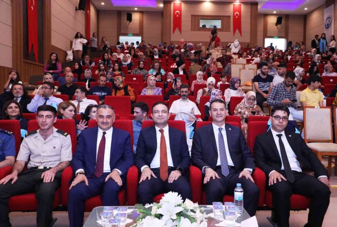 Kayü Develi Hüseyin Şahin Myo, 15. Dönem Mezunlarını Verdi