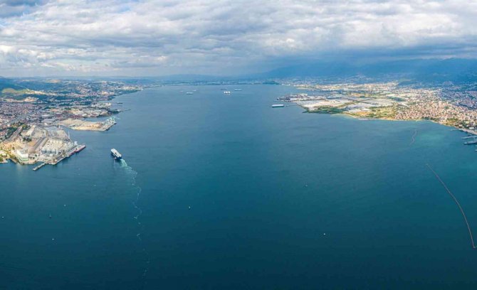 İ̇zmit Körfezi Bu Çalışmalarla Mavi Görüntüsüne Kavuşturuldu