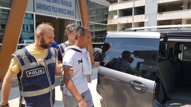 Yaş 17, Suç Kaydı 70
