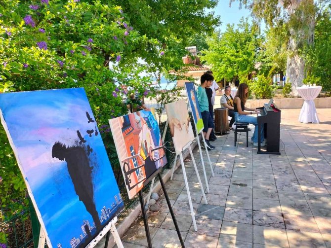Köyceğiz Anadolu Lisesi 5. Resim Sergisini Açtı