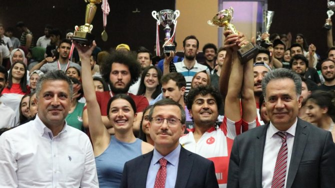 Başarılı Sporcular Unutulmadı