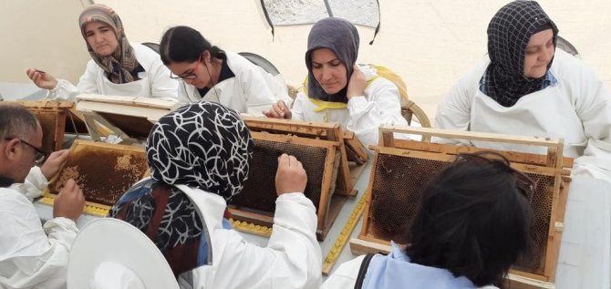 Büyükşehirin Bu Projesi Meslek Sahibi Yapıyor