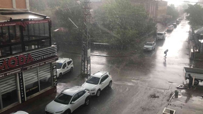 Kars’ta Sağanak Yağmur Uyarısı