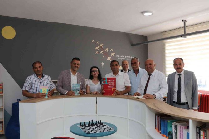 Silifke’de Okullara Kütüphane Ve Hobi Bahçesi Yapılıyor