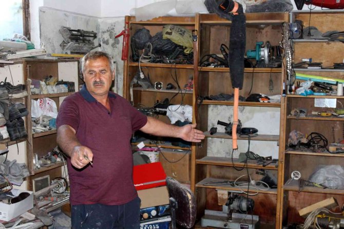 Sağanak Yağışın İzleri Gün Doğunca Netleşti