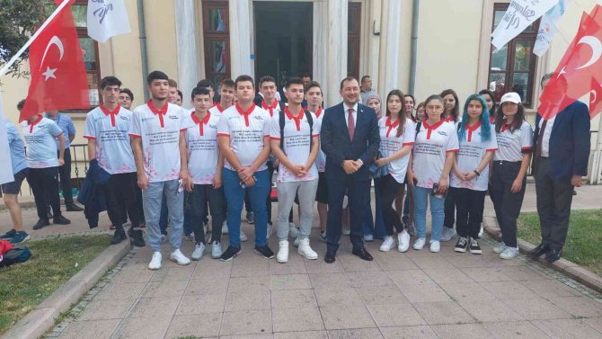 Tekirdağ’da Bulgar Ve Yunan Turistler İçin 4 Dilde Rehberler Sahaya İndi