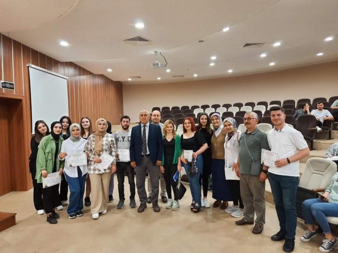 Firma İşyeri Eğitiminde Başarı Belgeleri Verildi