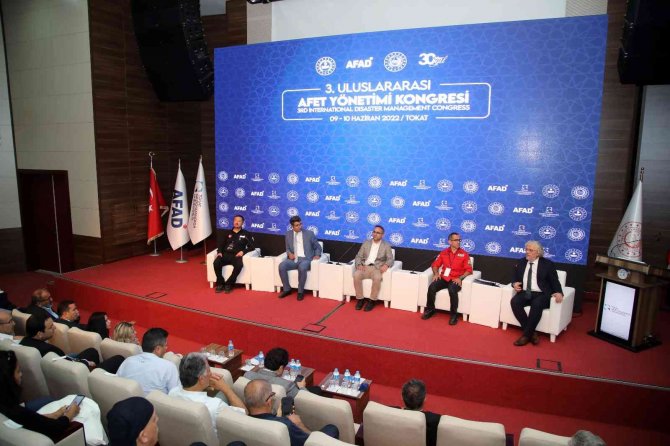 Tokat’ta, 3. Uluslararası Afet Yönetimi Kongresi