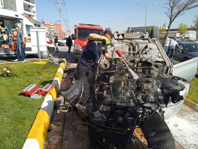 Van’da Trafik Kazası: 5 Yaralı