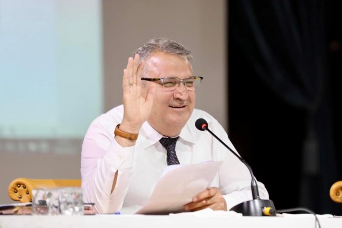 Başkan Çerçi: “Manisa’nın Önünü Tıkamayın”
