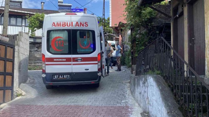 Su Tesisatını Yapan İşçi Elektrik Akımına Kapıldı