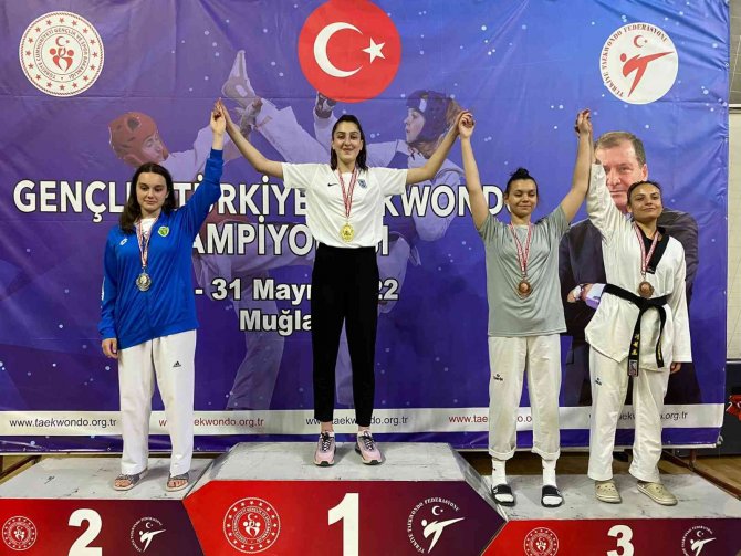 Gençler Türkiye Taekwondo Şampiyonası’nda Ankara’ya 5 Madalya