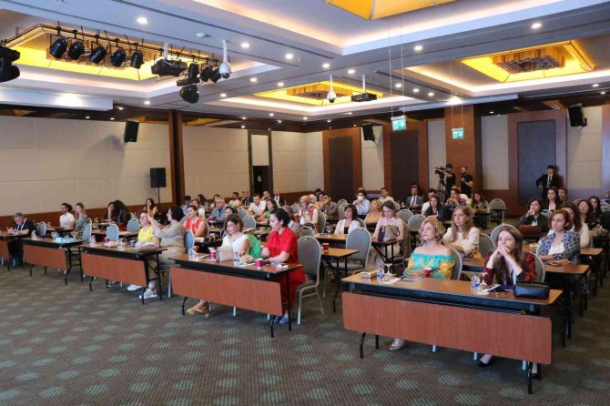 Prof. Dr. Özden’den Sedef Hastalarına Müjde: “Artık Tedavisi Var