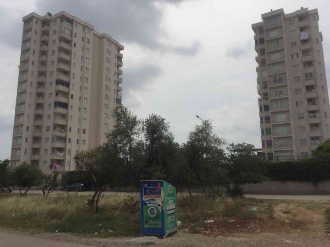 Giysi Kumbarasından Hırsızlık Kamerada
