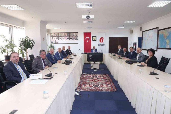 Kredi Kartıyla Vergi Ödemede Limitin 200 Bin Liraya Yükseltilmesine Teşekkür Ziyareti