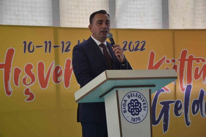 Biga Alışveriş Ve Kültür Festivali Başladı