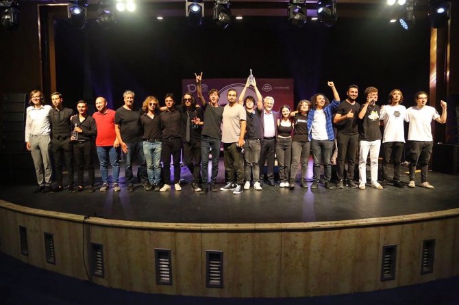 Nilüfer Liselerarası Müzik Yarışması’nda Gençlerden Muhteşem Performans